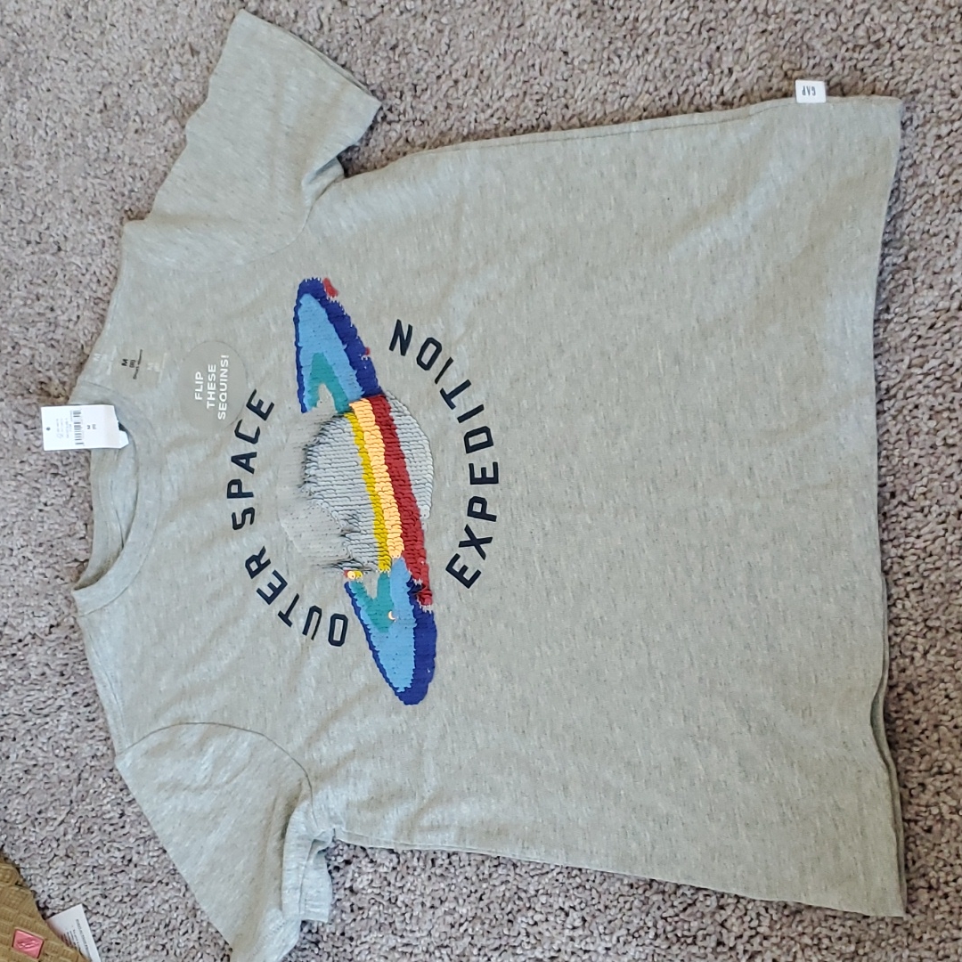 Space Tee With Sequins